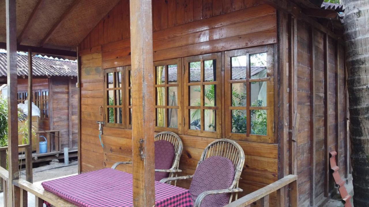 Fernandes Bar And Restaurant Bed & Breakfast Canacona Luaran gambar