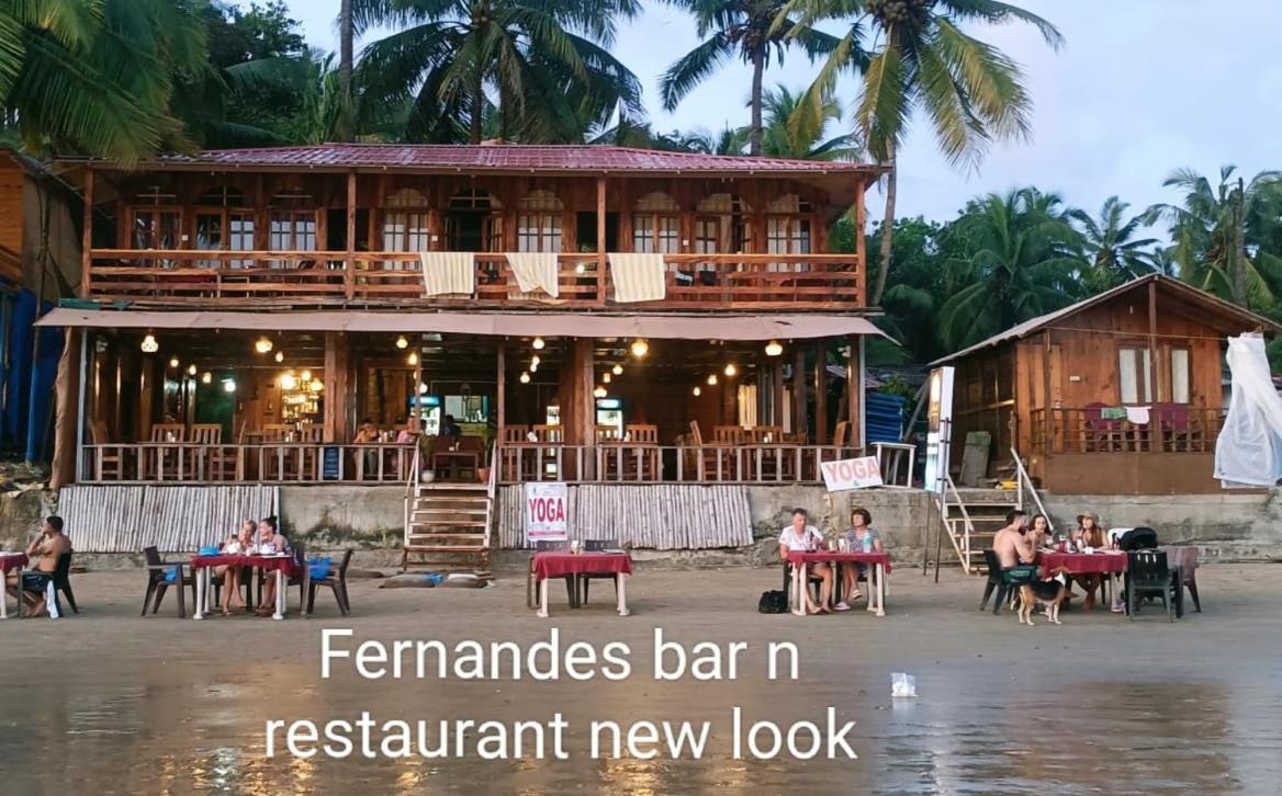 Fernandes Bar And Restaurant Bed & Breakfast Canacona Luaran gambar